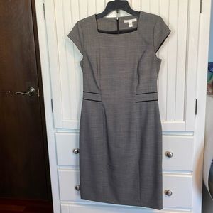 Hugo Boss fitted dress. Classy look. Size 6. Matching jacket available.